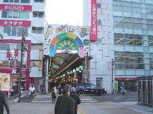 ���}�V�n�ꏤ�X�X�U���g��